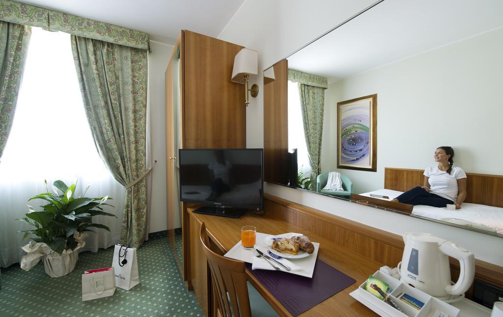Castagna Palace Hotel & Restaurant Montecchio Maggiore Exteriör bild